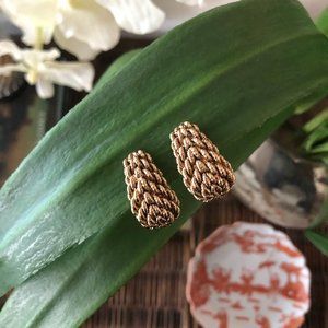 ✨ St. John Gold Braided Demi Hoop Clip on Huggie Earrings